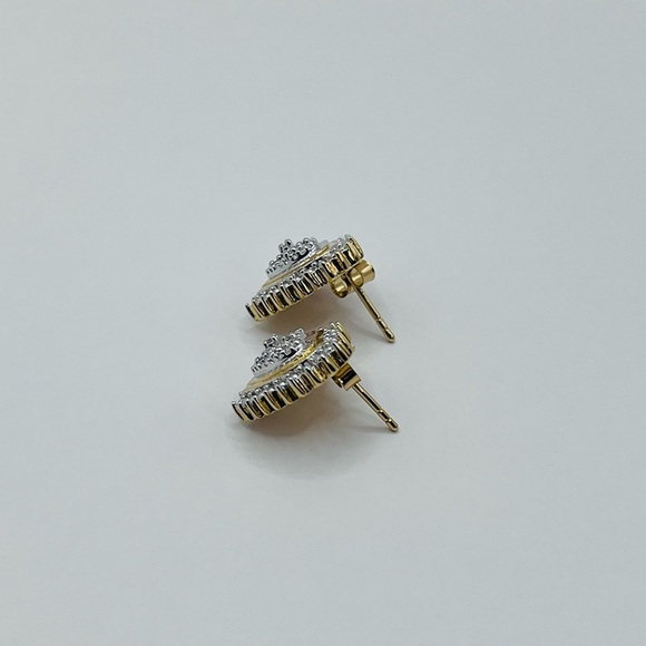 Two Tone Heart Earring Studs Sterling Silver - Picture 4 of 5